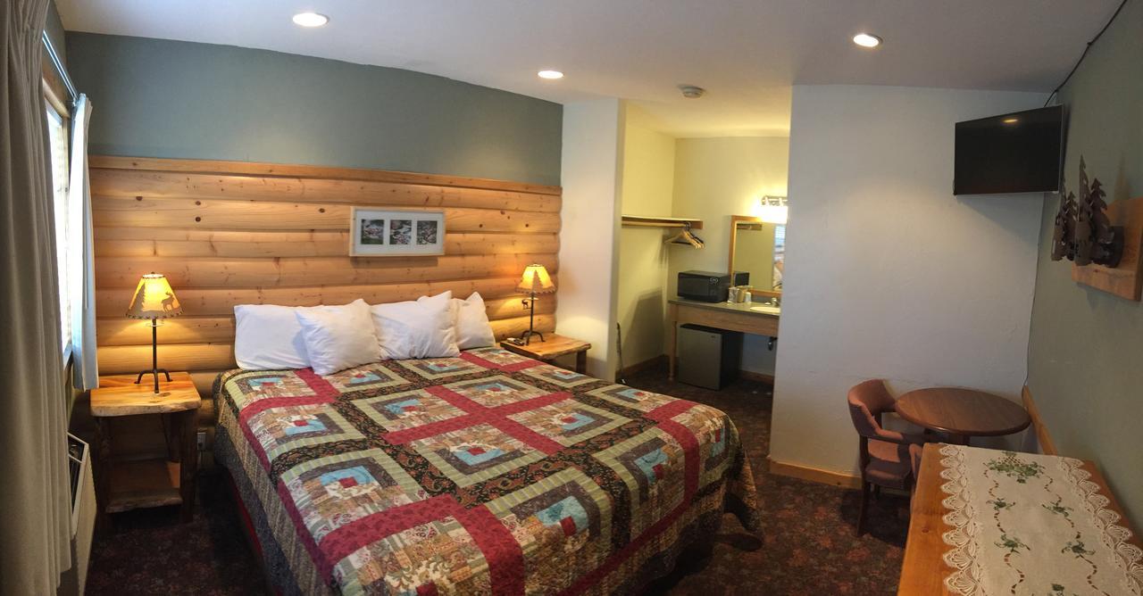 Madison Hotel Motel West Yellowstone Exterior photo
