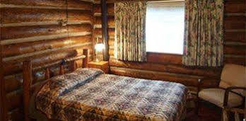 Madison Hotel Motel West Yellowstone Exterior photo